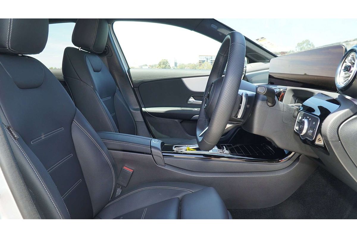 2024 Mercedes-Benz A-Class A250 V177
