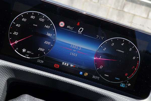 2024 Mercedes-Benz A-Class A250 V177