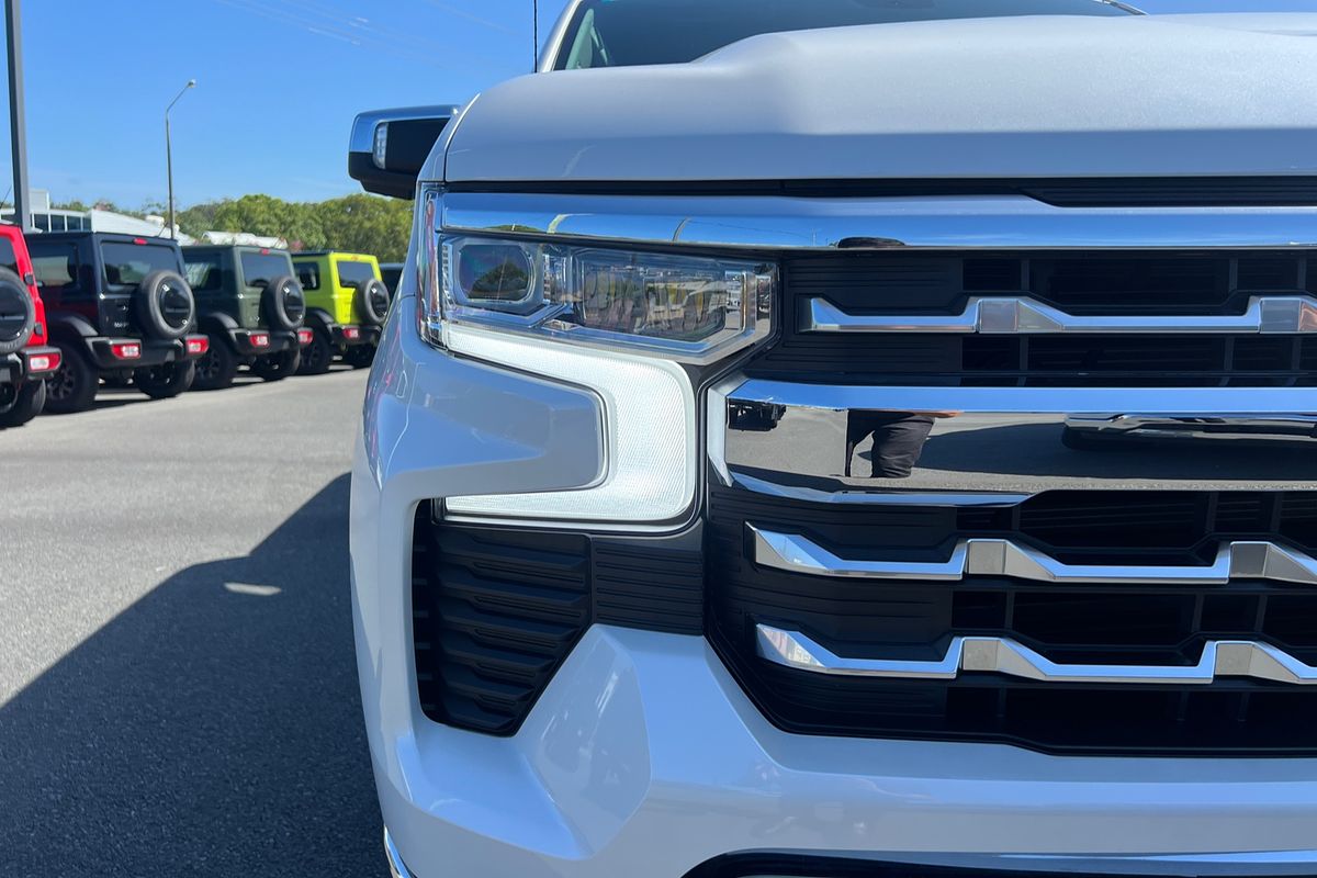 2023 Chevrolet Silverado 1500 LTZ Premium W/Tech Pack T1 4X4