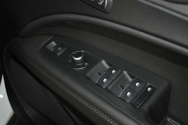 2023 Alfa Romeo Stelvio Ti Series 4