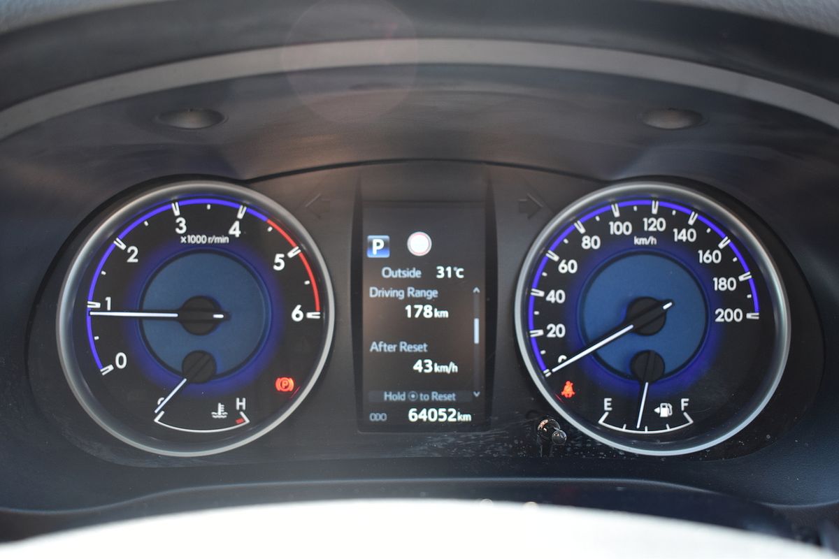2019 Toyota Hilux SR5 GUN126R 4X4