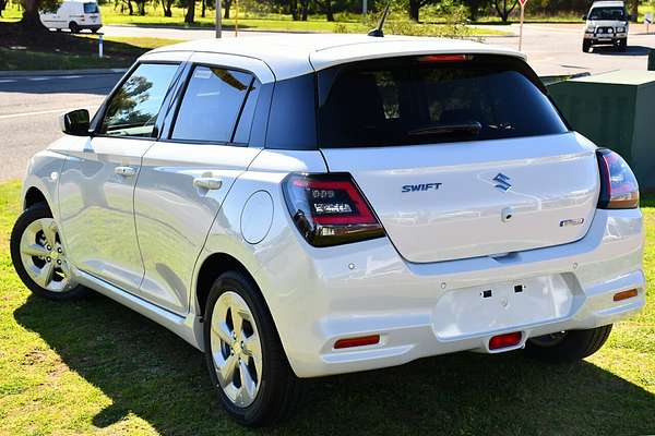 2024 Suzuki Swift Hybrid Plus UZ