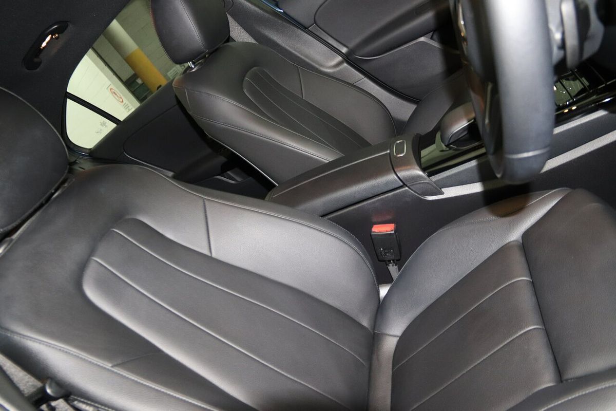 2019 Mercedes-Benz A-Class A180 V177