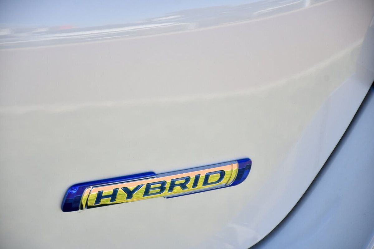 2024 Suzuki Swift Hybrid Plus UZ