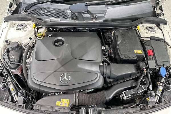 2015 Mercedes-Benz A-Class A200 W176