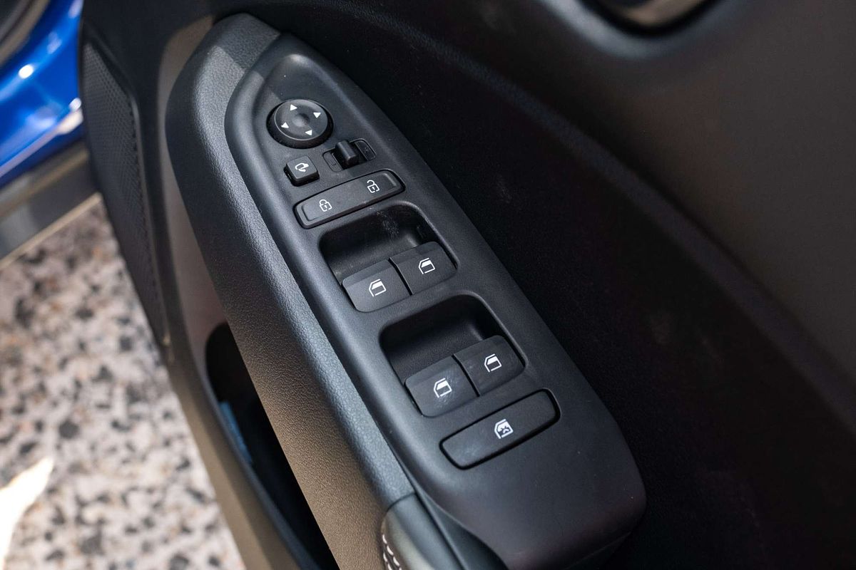 2024 Hyundai Venue Active QX.V5