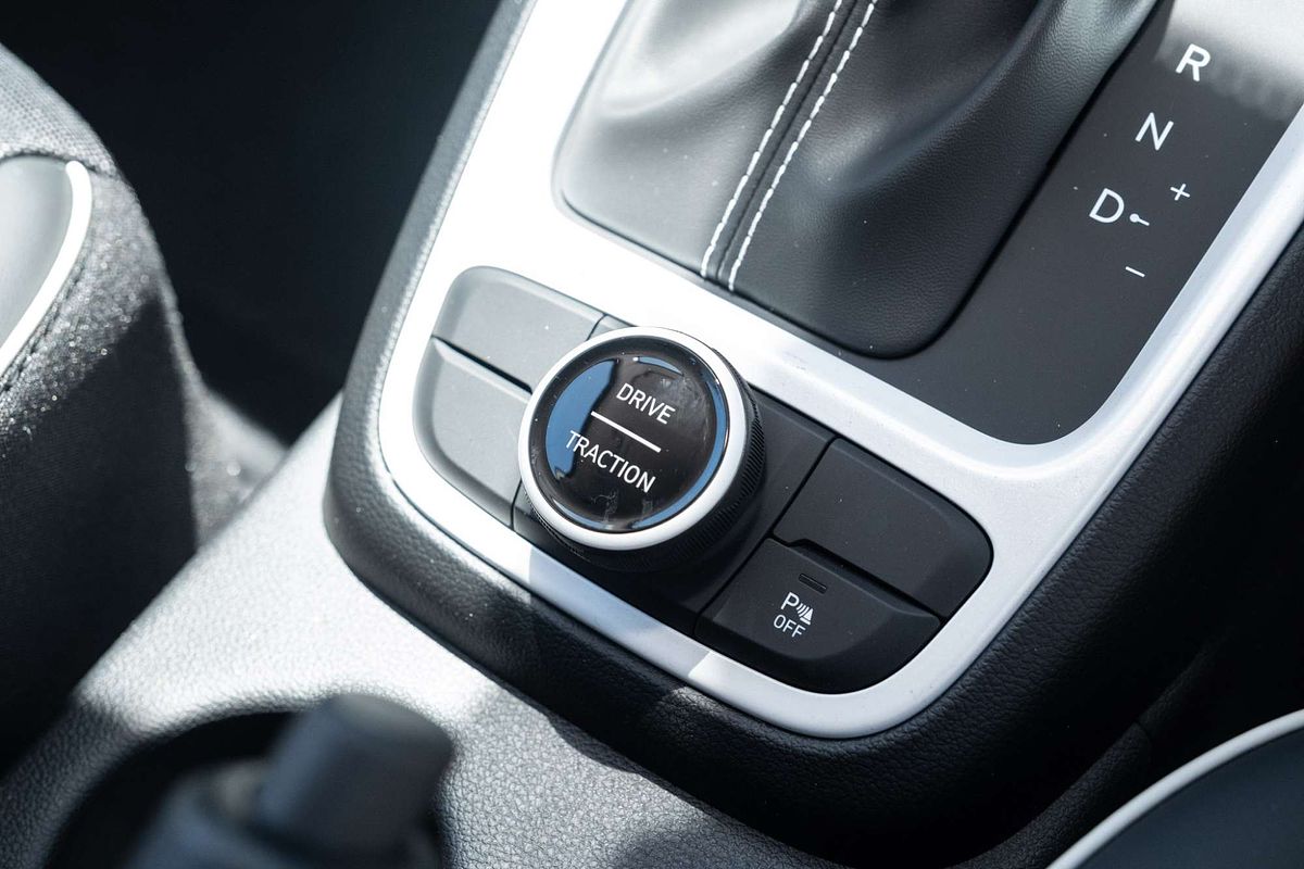 2024 Hyundai Venue Active QX.V5