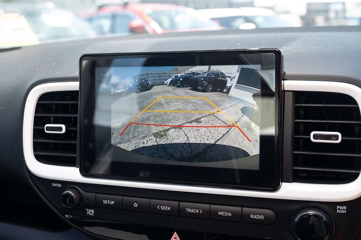 2024 Hyundai Venue Active QX.V5