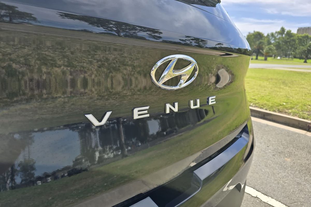 2025 Hyundai Venue Active QX.V5