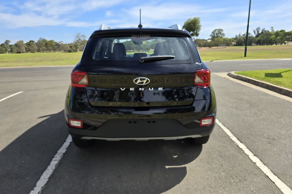 2025 Hyundai Venue Active QX.V5