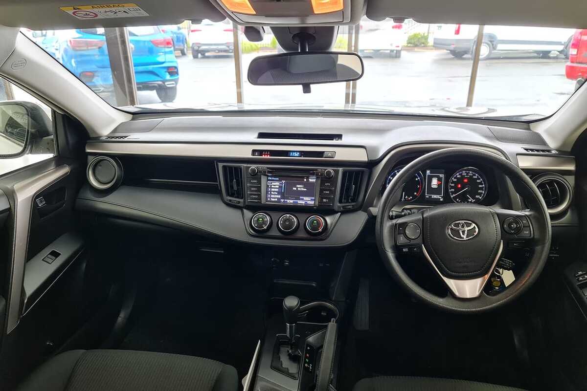 2017 Toyota RAV4 GX ASA44R
