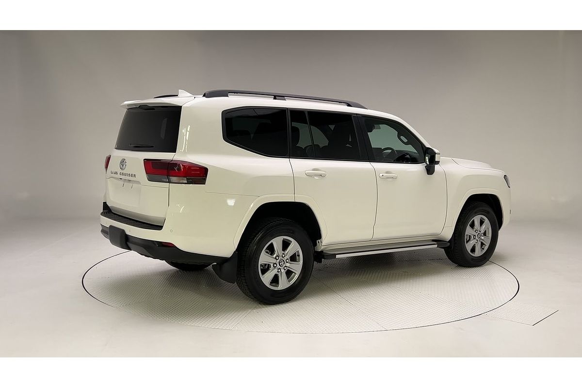 2023 Toyota Landcruiser GXL FJA300R