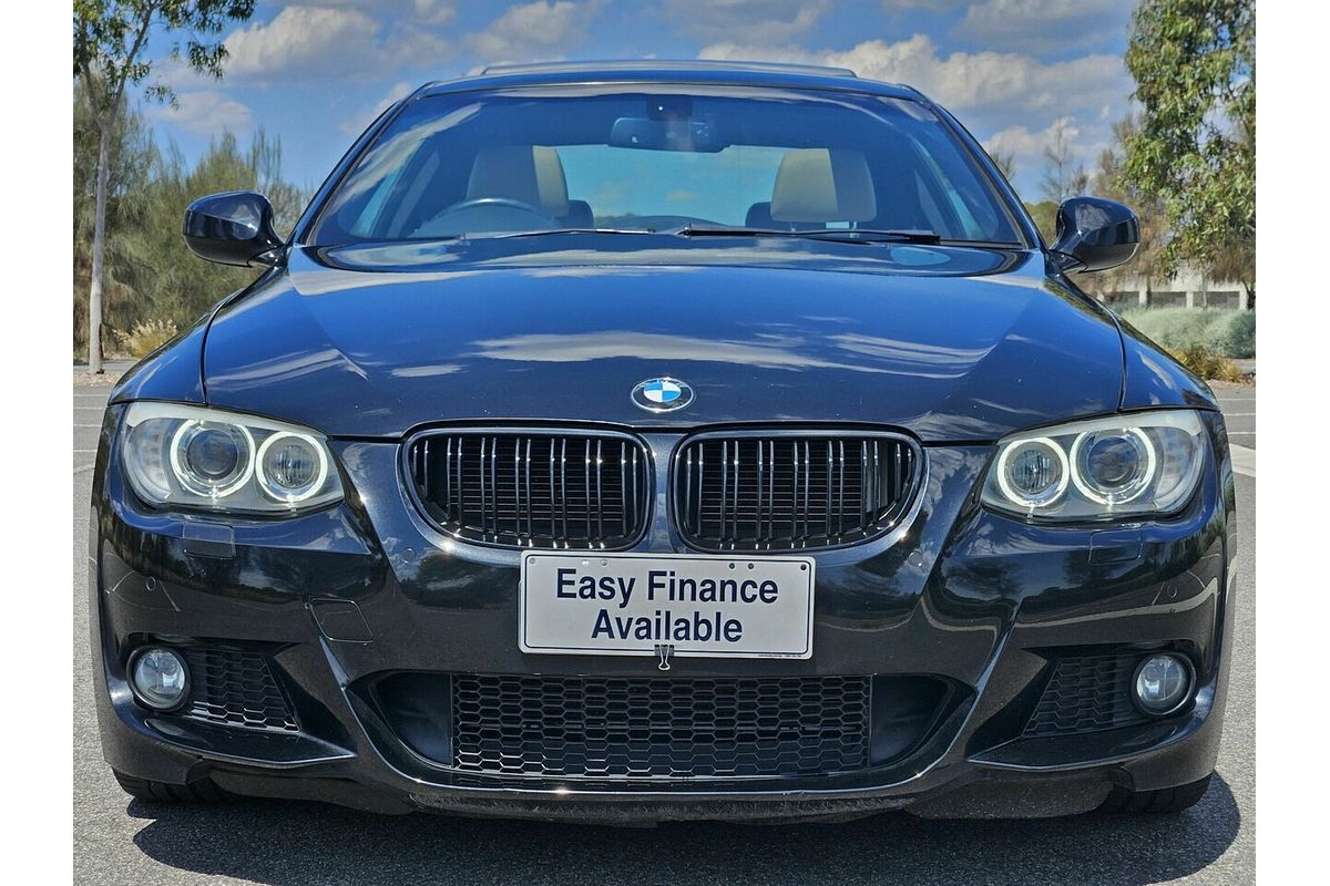 2011 BMW 325i E92 MY11