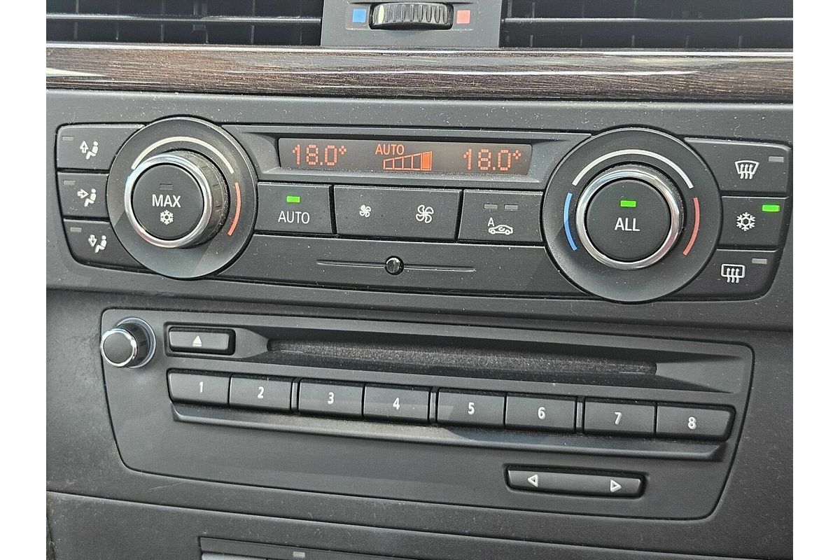 2011 BMW 325i E92 MY11