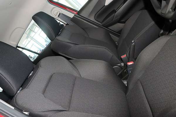2025 Suzuki Swift Hybrid UZ