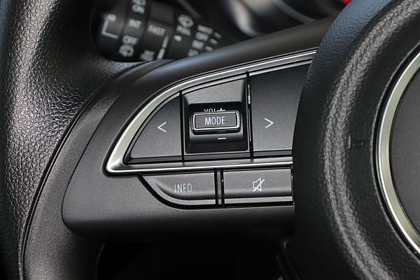2025 Suzuki Swift Hybrid UZ