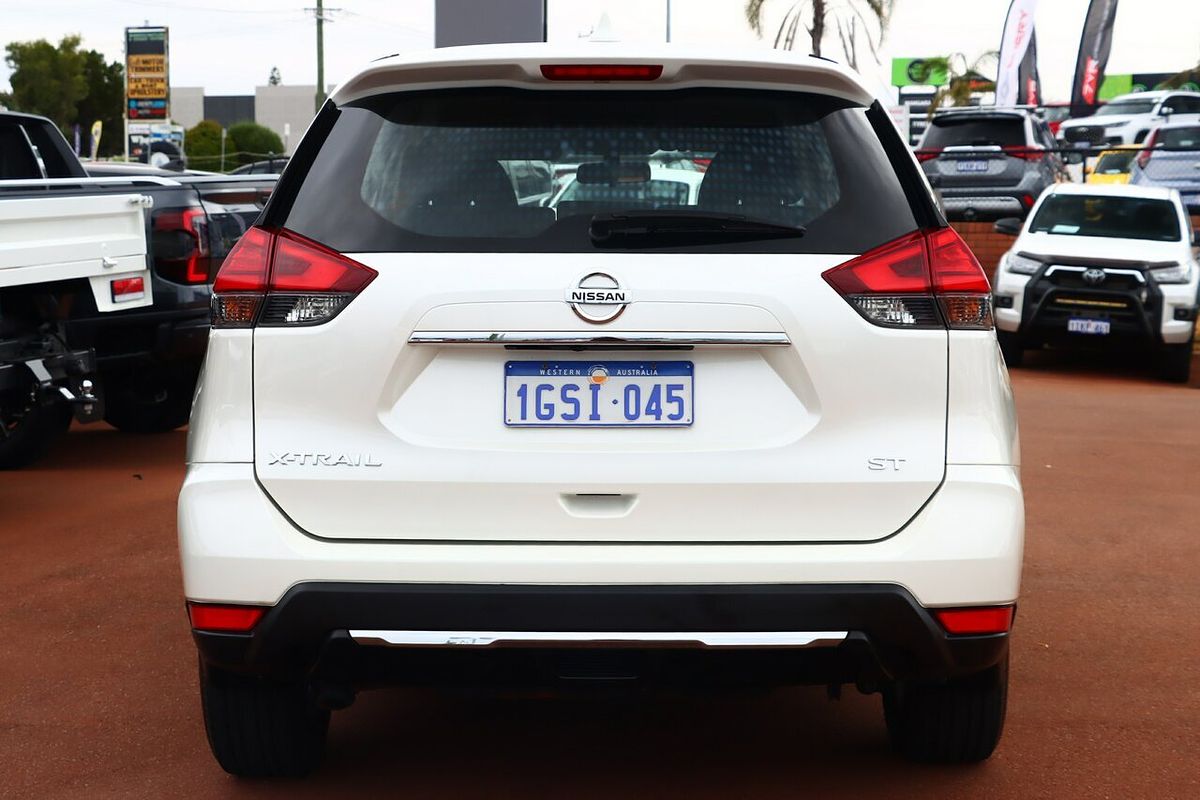2017 Nissan X-TRAIL ST T32