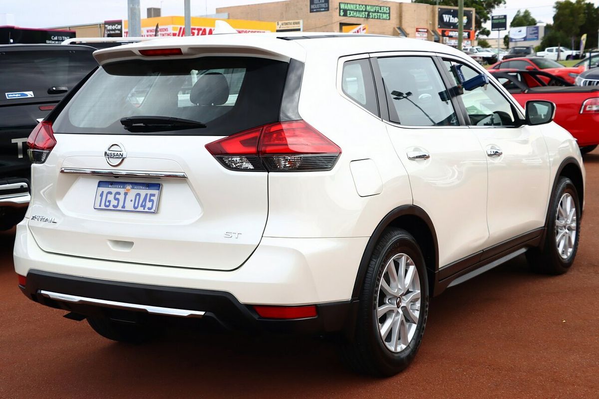 2017 Nissan X-TRAIL ST T32