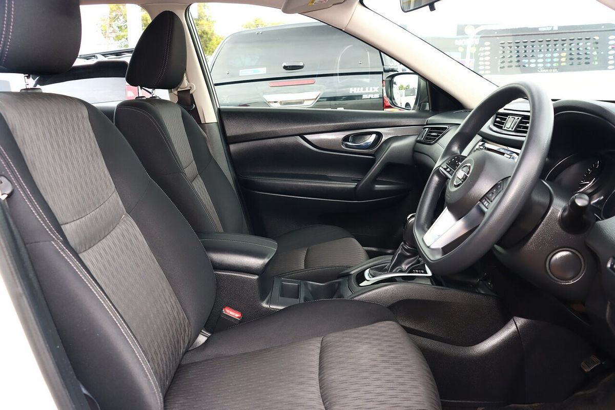 2017 Nissan X-TRAIL ST T32
