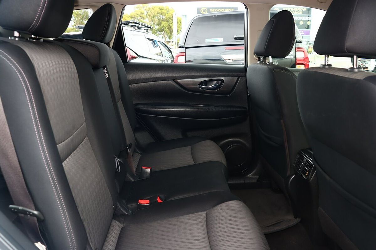2017 Nissan X-TRAIL ST T32