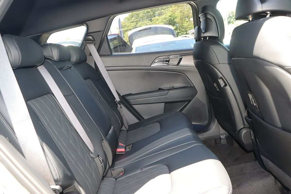 2024 Kia Sportage SX+ NQ5