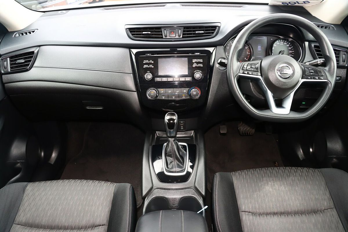 2017 Nissan X-TRAIL ST T32
