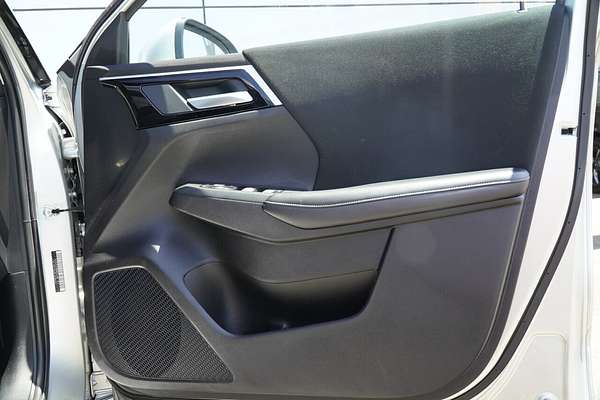 2023 Mitsubishi Outlander ES ZM