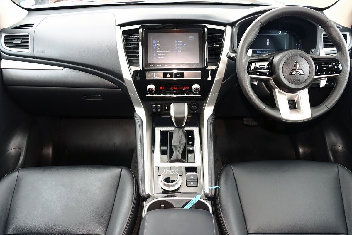 2024 Mitsubishi Pajero Sport Exceed QG