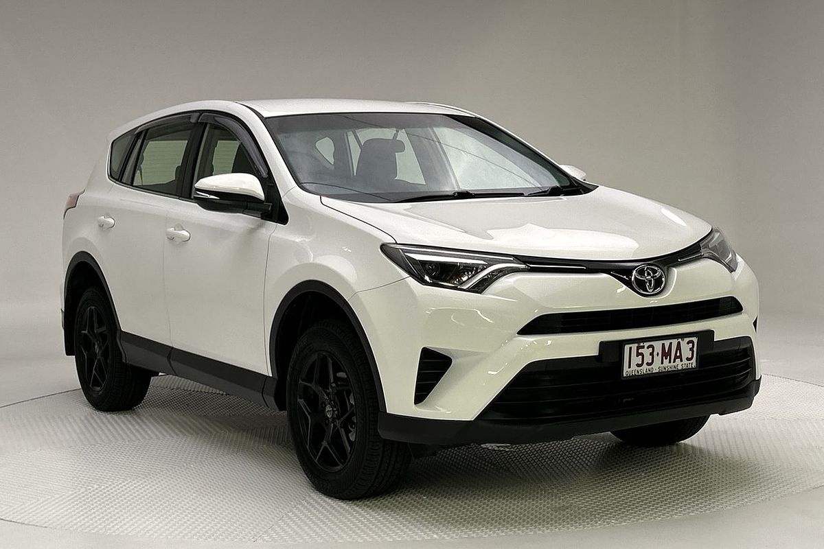 2017 Toyota RAV4 GX ASA44R