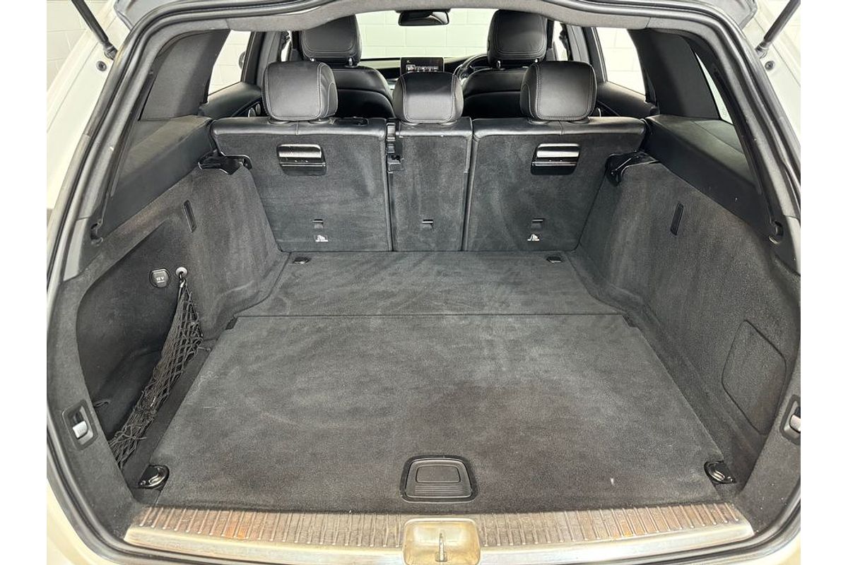 2014 Mercedes-Benz C 250 2.0L Turbo Wagon AMG Line