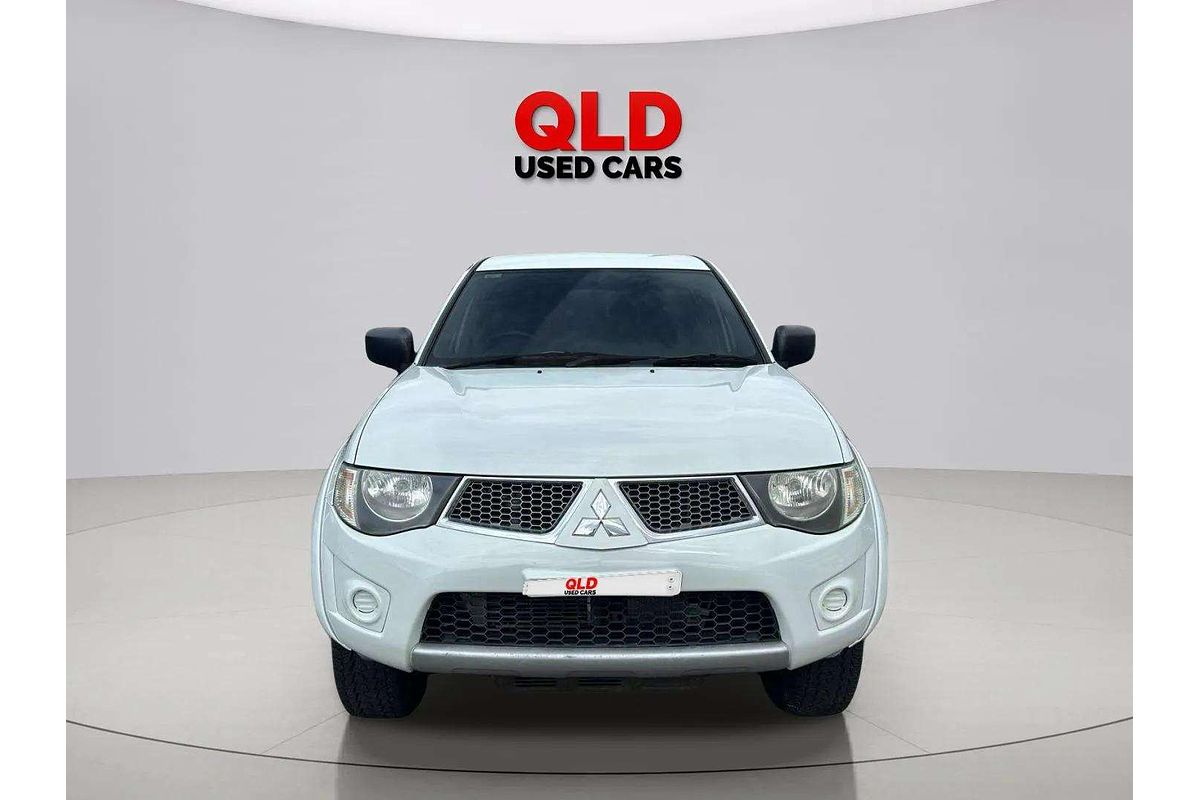 2013 Mitsubishi Triton GL-R MN 4X4