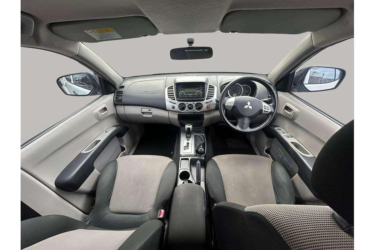 2013 Mitsubishi Triton GL-R MN 4X4