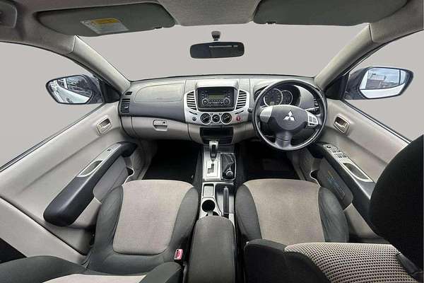 2013 Mitsubishi Triton GL-R MN 4X4