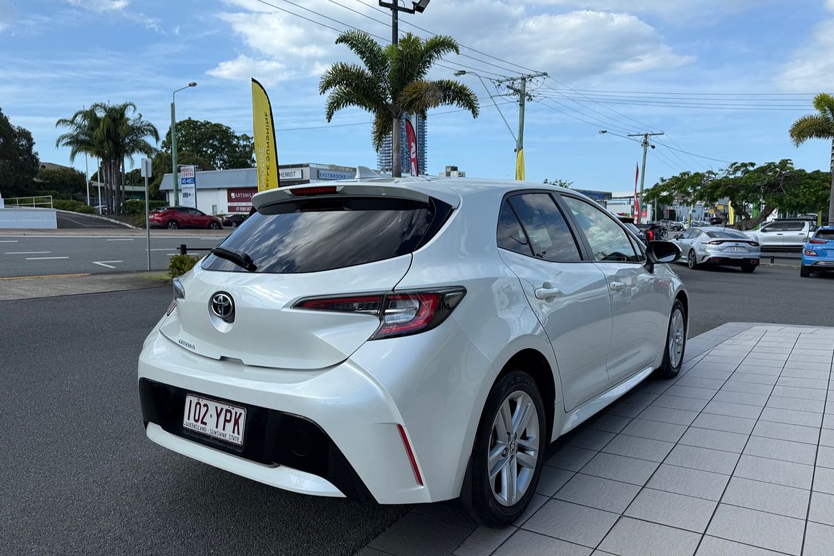 2018 Toyota Corolla SX MZEA12R