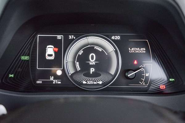 2023 Lexus UX UX300e Luxury KMA10R