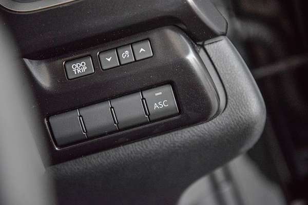 2023 Lexus UX UX300e Luxury KMA10R