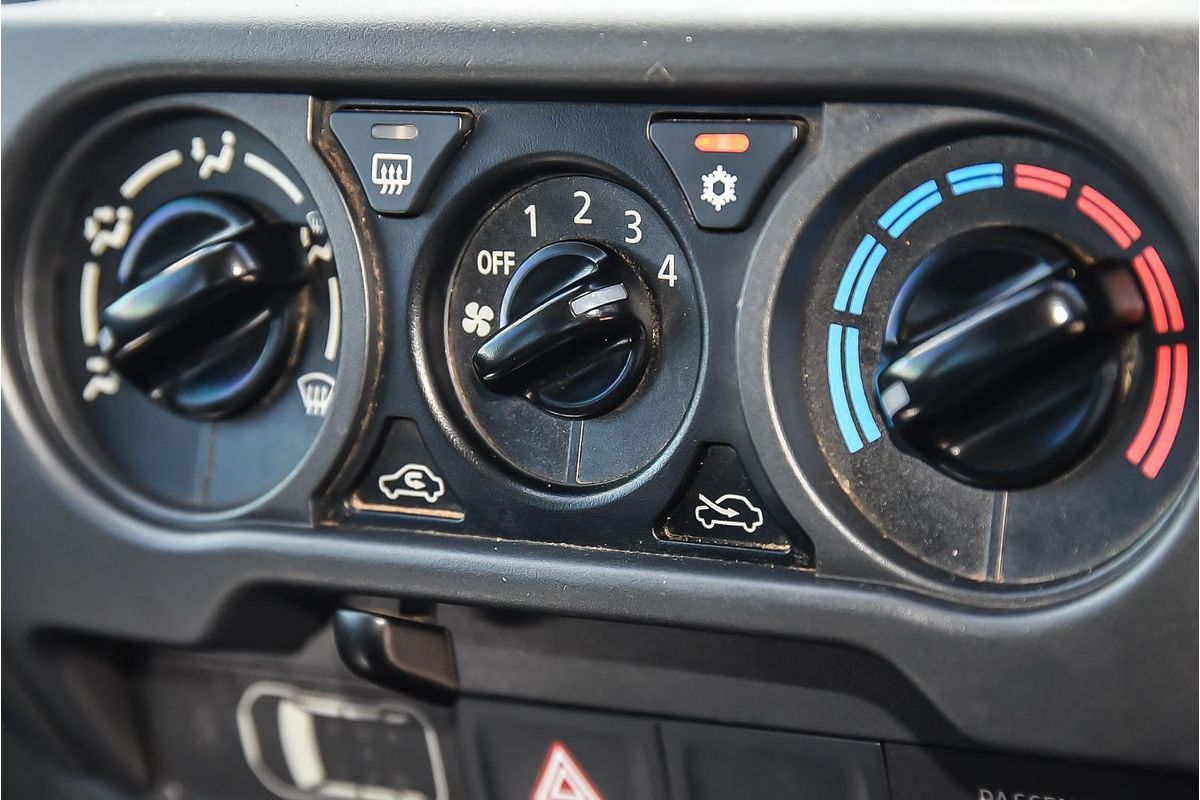 2019 Mitsubishi Triton GLX ADAS MR 4X4