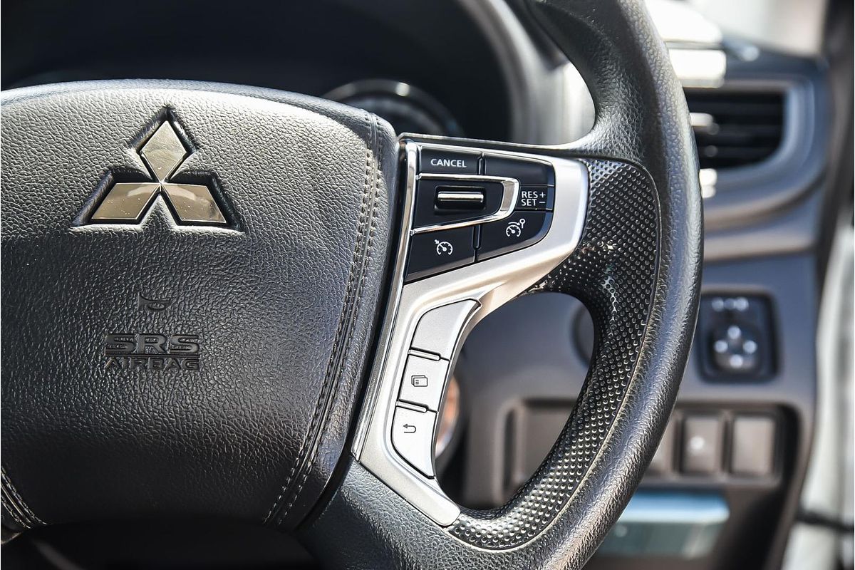 2019 Mitsubishi Triton GLX ADAS MR 4X4