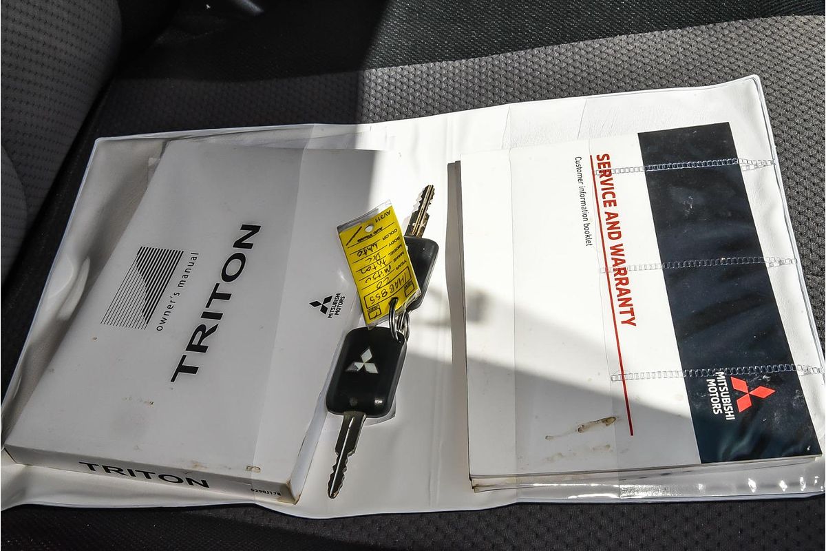 2019 Mitsubishi Triton GLX ADAS MR 4X4