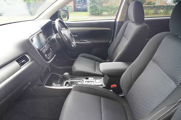 2016 Mitsubishi Outlander LS Safety Pack (4x4) 7 Seats ZK MY17