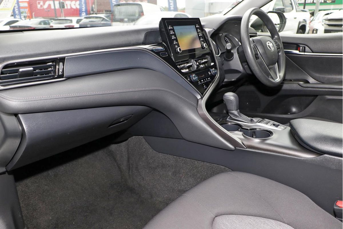 2022 Toyota Camry Ascent AXVH70R