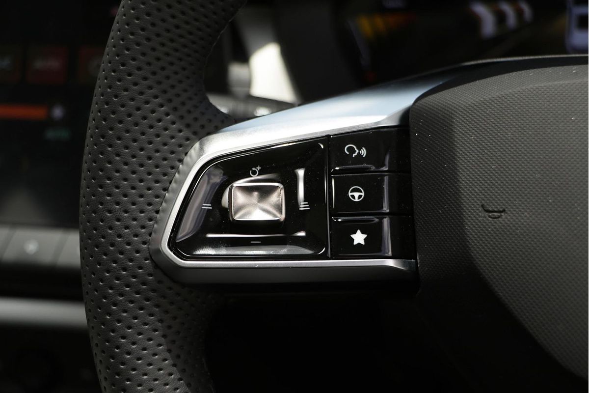 2024 MG ZS Essence Hybrid+ ZS32