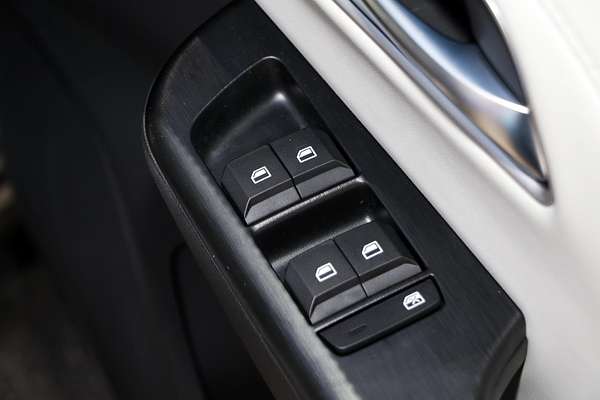 2024 MG ZS Essence Hybrid+ ZS32