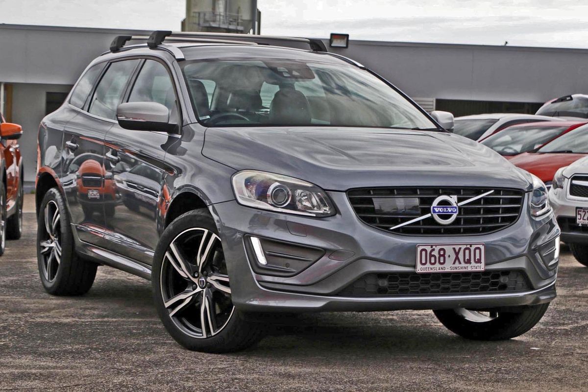 2017 Volvo XC60 T6 R-Design