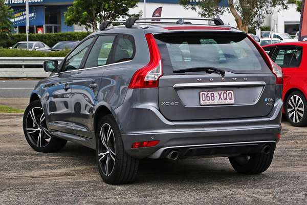 2017 Volvo XC60 T6 R-Design