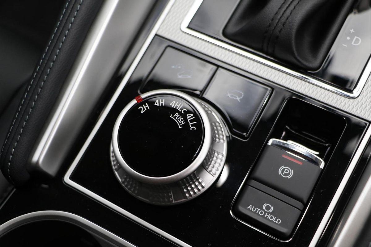 2024 Mitsubishi Pajero Sport Exceed QG