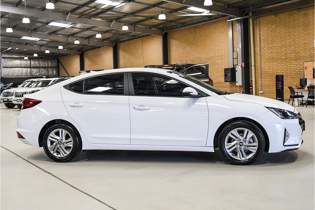 2020 Hyundai Elantra Active AD.2