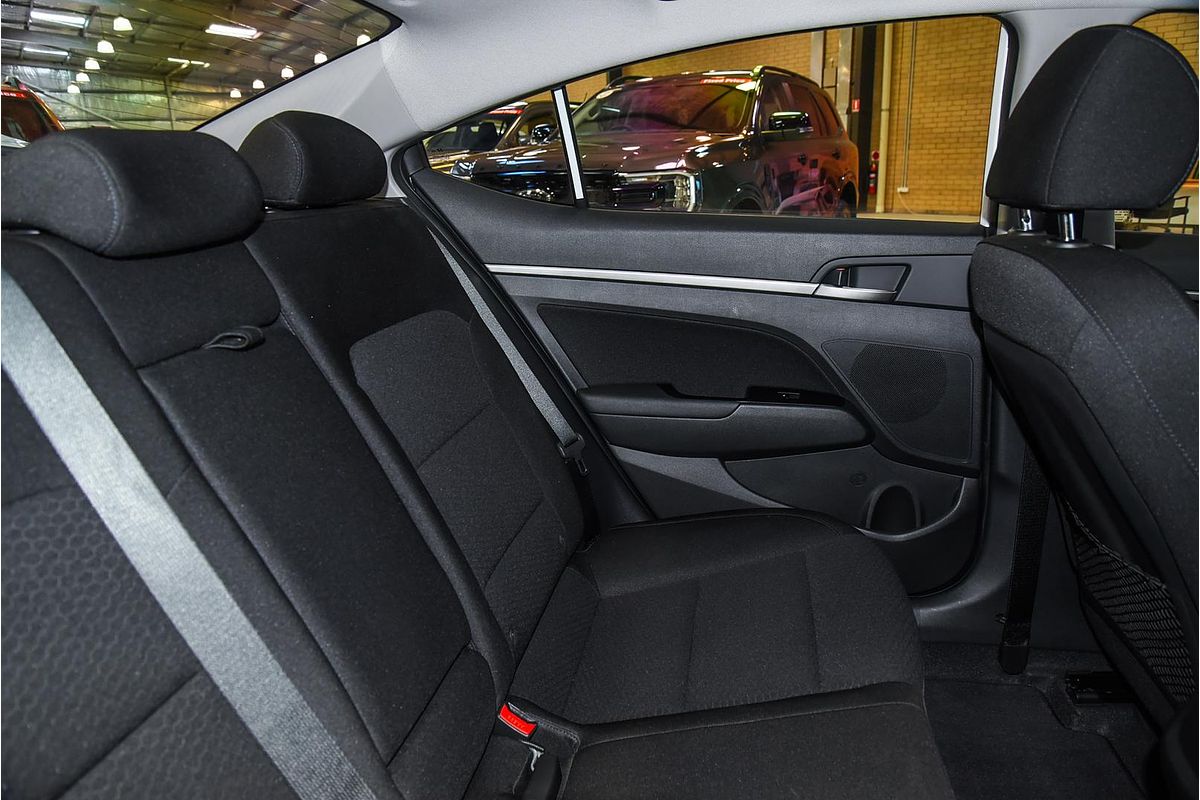 2020 Hyundai Elantra Active AD.2