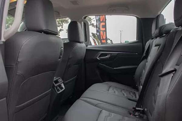 2024 Isuzu D-MAX LS-U+ 4X4