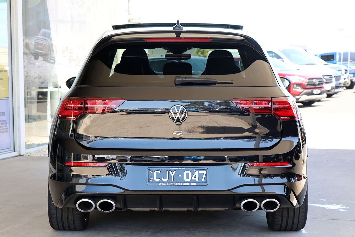 2022 Volkswagen Golf R 8